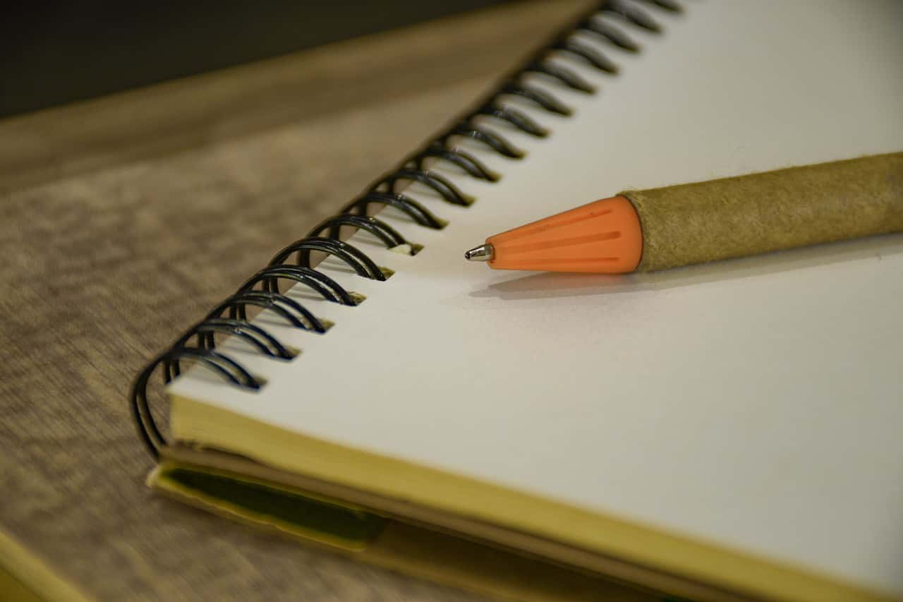 孔乙己屡试不第：科举制度之弊与个人命运之困